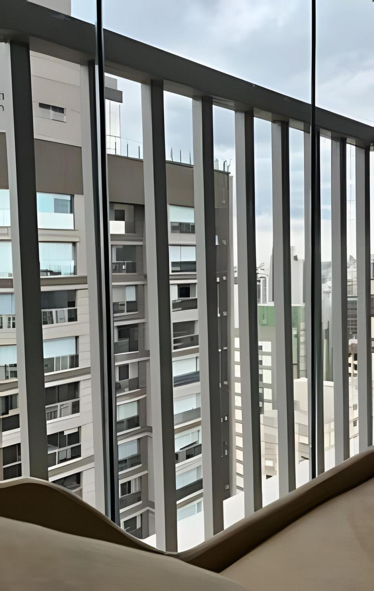 Mariana Lindo E Novo Apartamento São Paulo